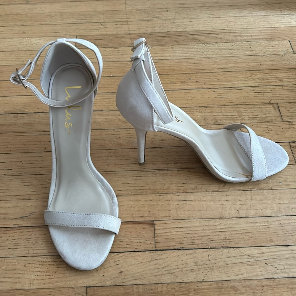 Nude heels with ankle strap LIKE NEW
